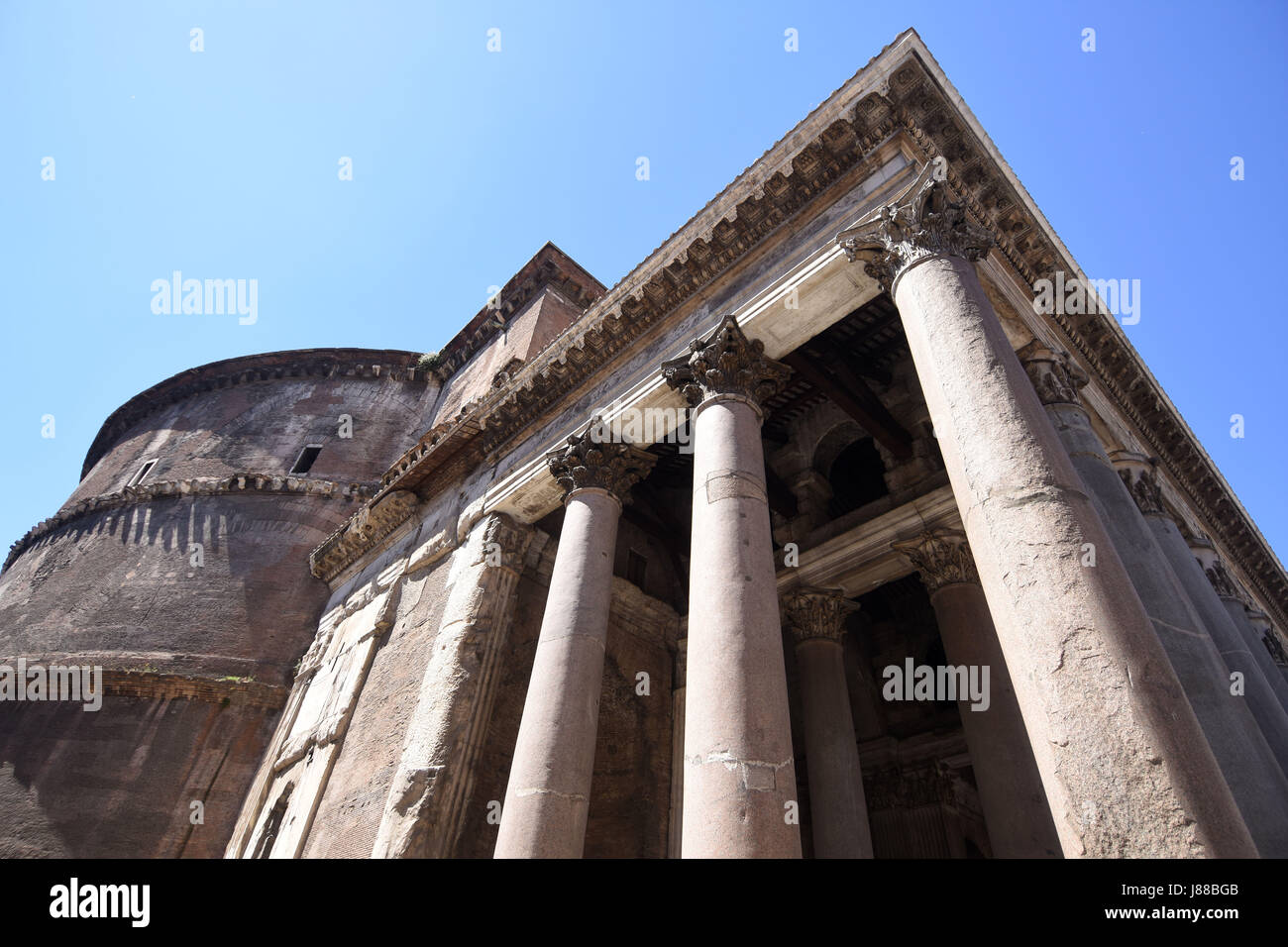 Le bâtiment le mieux conservé de l'ancienne Rome, le Panthéon, l'Italie. Banque D'Images