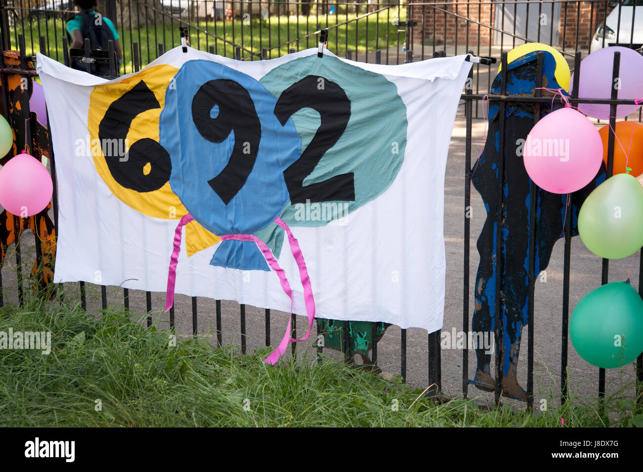 London Fields, Hackney. Protestation contre les plans du gouvernement de couper le budget de l'éducation qui entraînera la perte de 692 enseignants à Hackney Banque D'Images