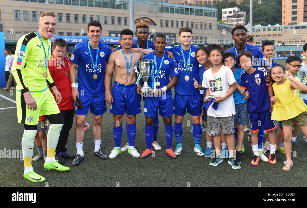 Hong Kong, Chine. 28 mai, 2017. Leicester City remporter leur deuxième titre HKFC Soccer Citi à 7 après une victoire 3-0 sur Aston Villa, championne en titre, en finale. 2017 Hong Kong Sevens de soccer au Hong Kong Causeway Bay Club de Football. Credit : Jayne Russell/Alamy Live News Banque D'Images