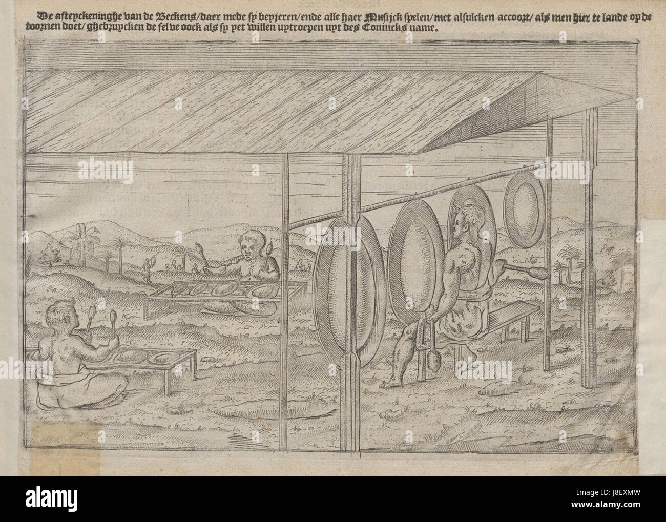 *Historie van Indien* (histoire de l'Inde) de Lodewijcksz, publié en 1617, est un récit historique des premières interactions de Indiaâ€™ avec les traders européens. Le manuscrit, conservé à la bibliothèque universitaire de l’Université Radboud, à Nimègue, offre un regard détaillé sur l’histoire coloniale et les échanges culturels entre l’Europe et l’Inde au cours du XVIIe siècle. Banque D'Images