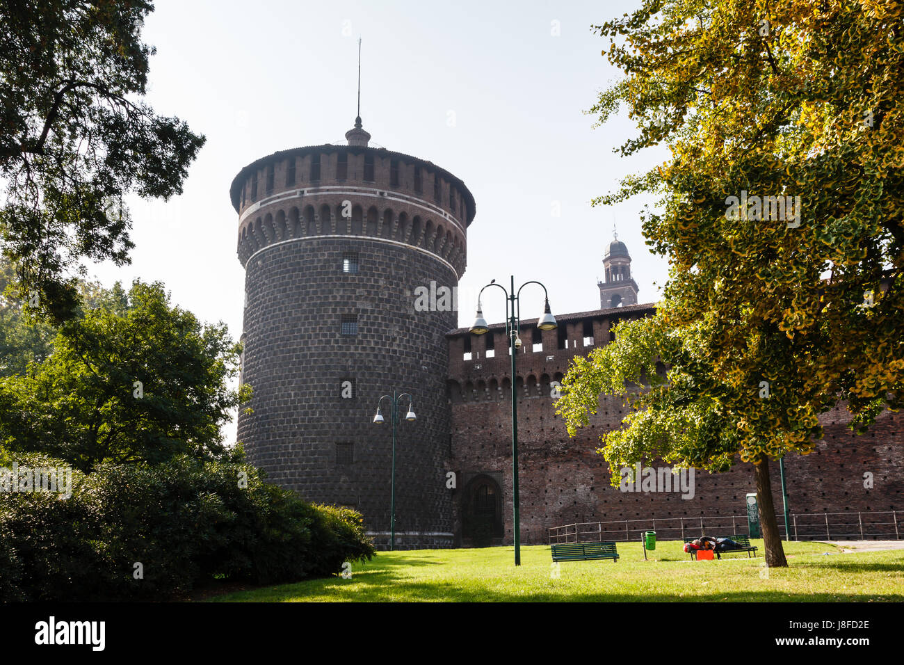 Le mur extérieur du Château Sforzesco (Château des Sforza) à Milan, Italie Banque D'Images