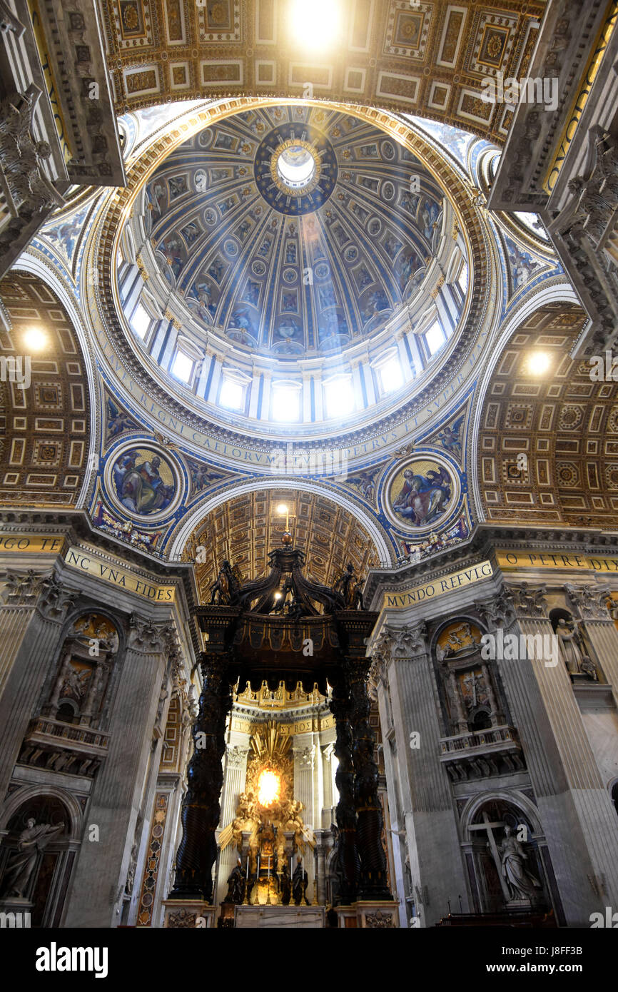 Basilique St Pierre au Vatican , Italie. Banque D'Images