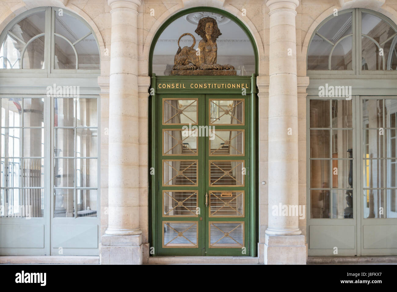 Les bureaux du Conseil Constitutionnel (Conseil Constitutionnel) situé dans le Palais Royal à Paris, France Banque D'Images