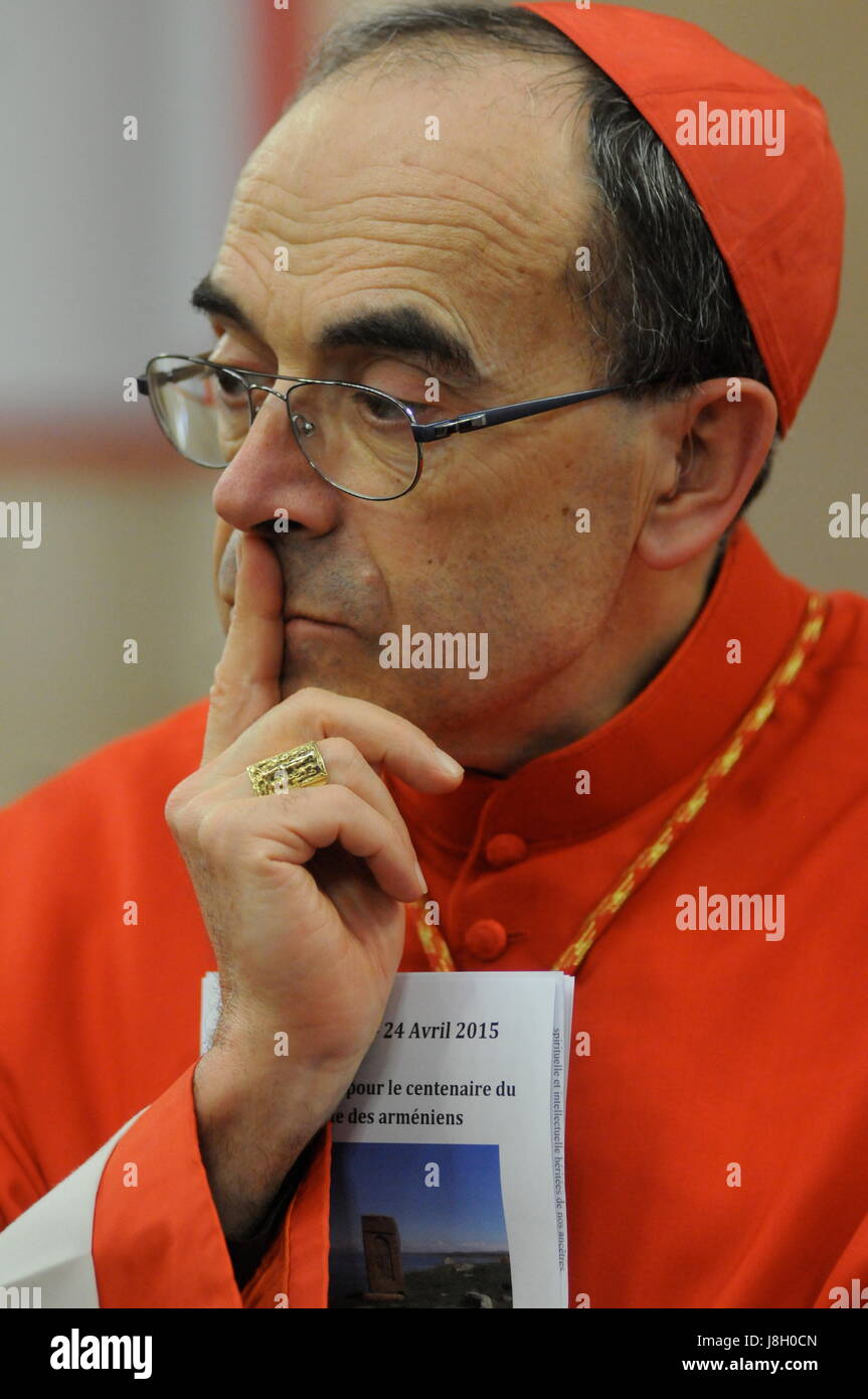 Mgr Philippe Barbarin, archevêque de Lyon (sud-est de la France Photo Stock  - Alamy