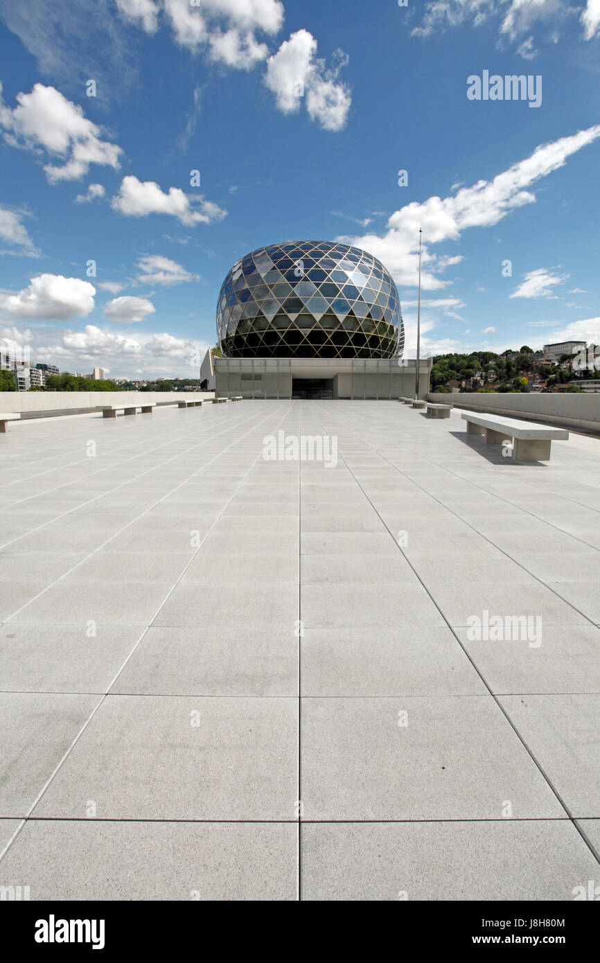 De l'Île Seguin. La Cité musicale de l'ile Seguin, Boulogne-Billancourt. Paris, France. Nouvelle salle de Concert. Ayant ouvert en avril 2017. Banque D'Images