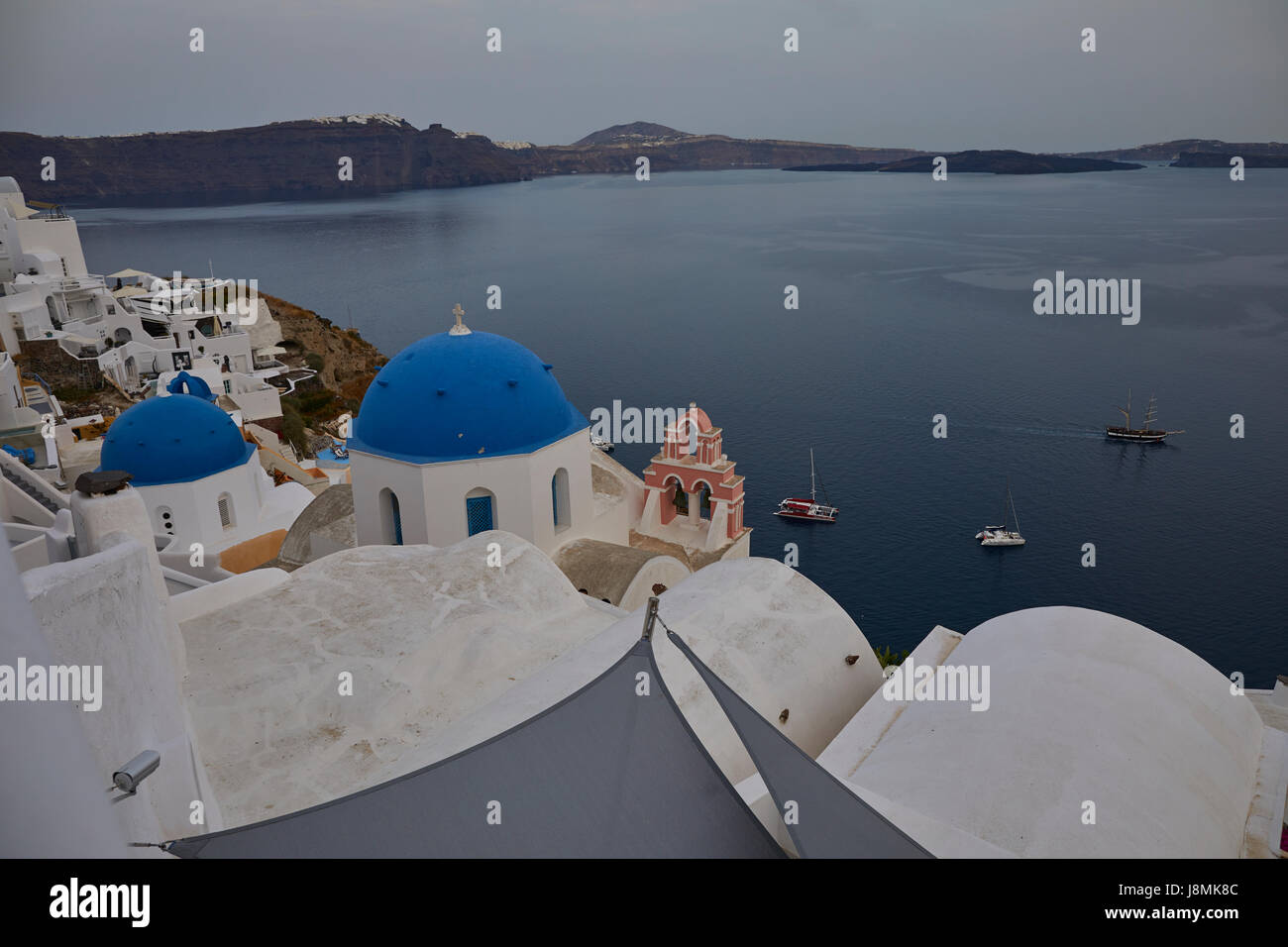 L'île volcanique de Santorin, l'une grecque des Cyclades dans la mer Égée. Zone Oia Banque D'Images