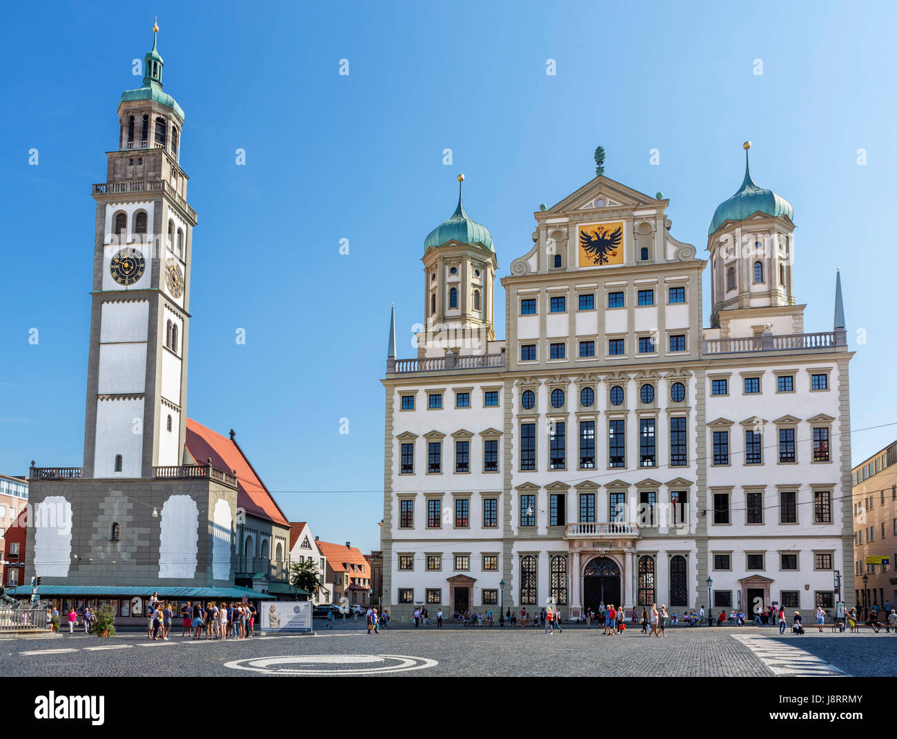 L'hôtel de ville (Rathaus) et Perlach (Tour Perlachturm), Rathausplatz, Augsbourg, Bavière, Allemagne Banque D'Images