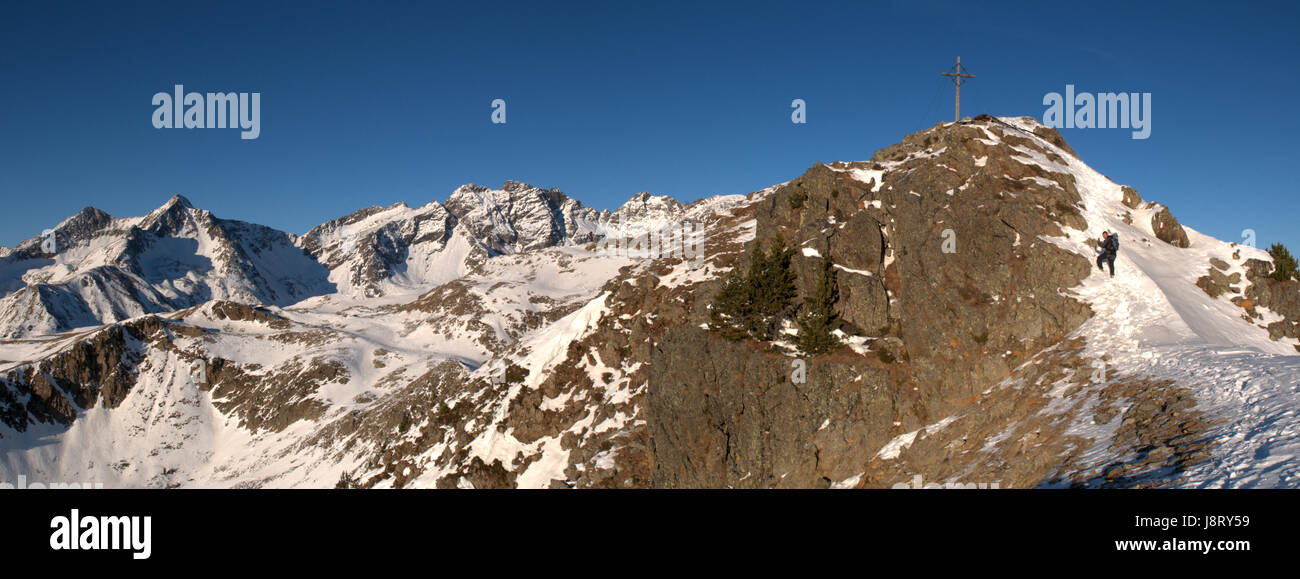 Montagnes, l'hiver, randonnée pédestre, randonnée, randonnée, le Tyrol du sud, sommet, point culminant, sommet, Banque D'Images