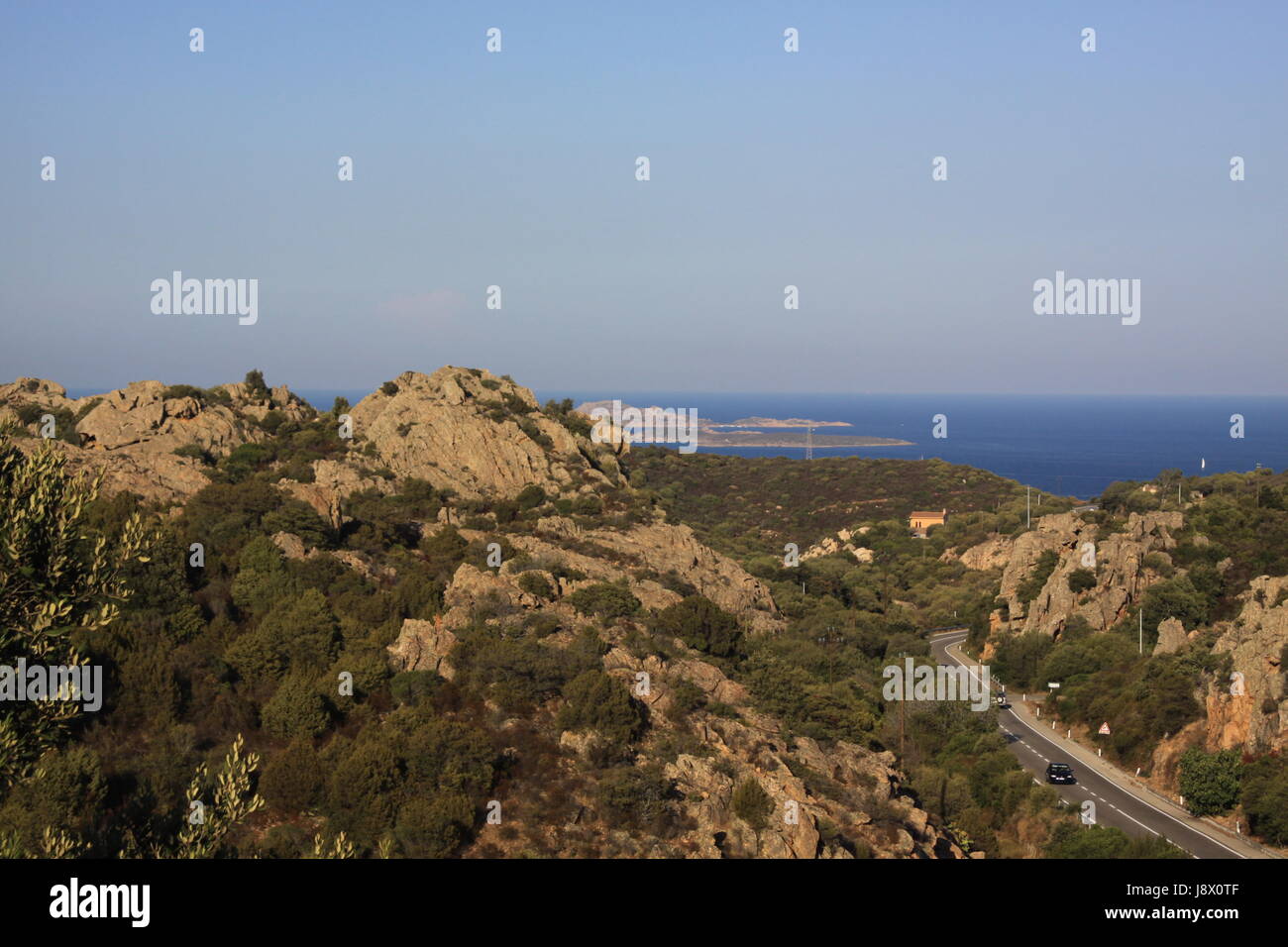 En voiture, l'été, l'summerly, de l'eau, de la Méditerranée, de l'eau salée, mer, océan, rock, Banque D'Images