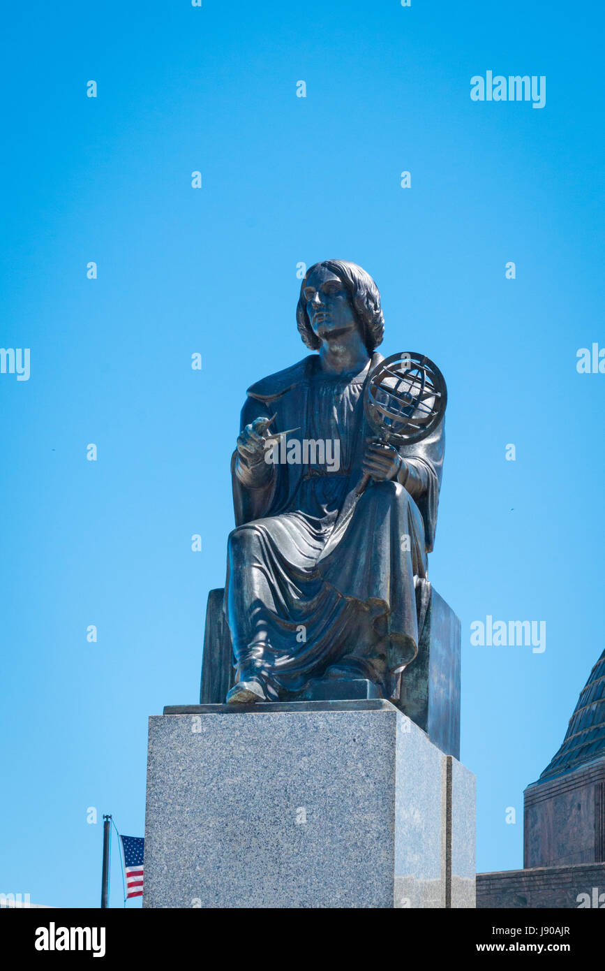 Chicago Illinois près de Côté Sud à l'Est de la solidarité par Adler Planetarium reproduction de sculpture statue par Bronislaw Koniuszy 1973 de Nicolas Copernic Banque D'Images