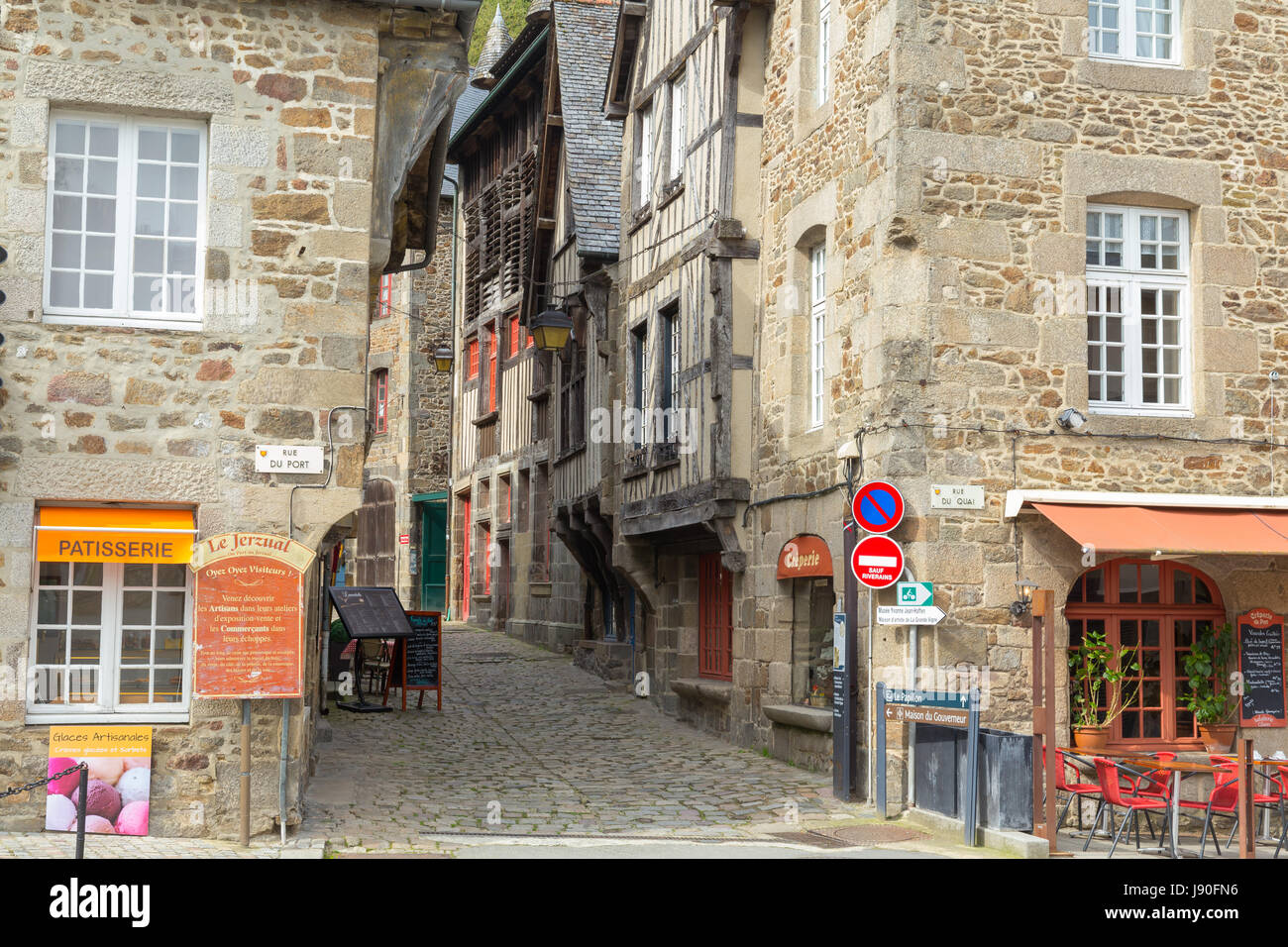 Le Port De Dinan, France. Banque D'Images