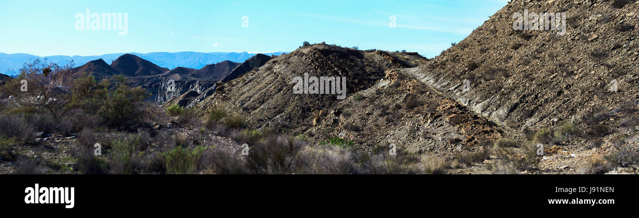 Panorama du désert de Tabernas, l'un des plus uniques les déserts du monde. Le seul désert d'Europe et l'un des monuments célèbres en Espagne. Andalousie Banque D'Images