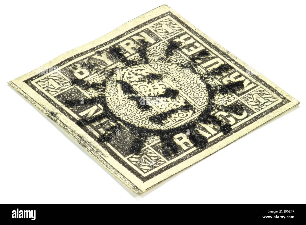 Un kreuzer noir, premier timbre Allemand émis dans le royaume de Bavière Banque D'Images