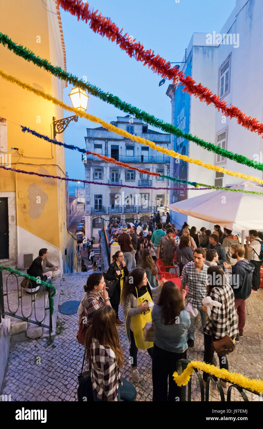 Les festivités populaires Santo Antonio dans Alfama. Lisbonne, Portugal Banque D'Images