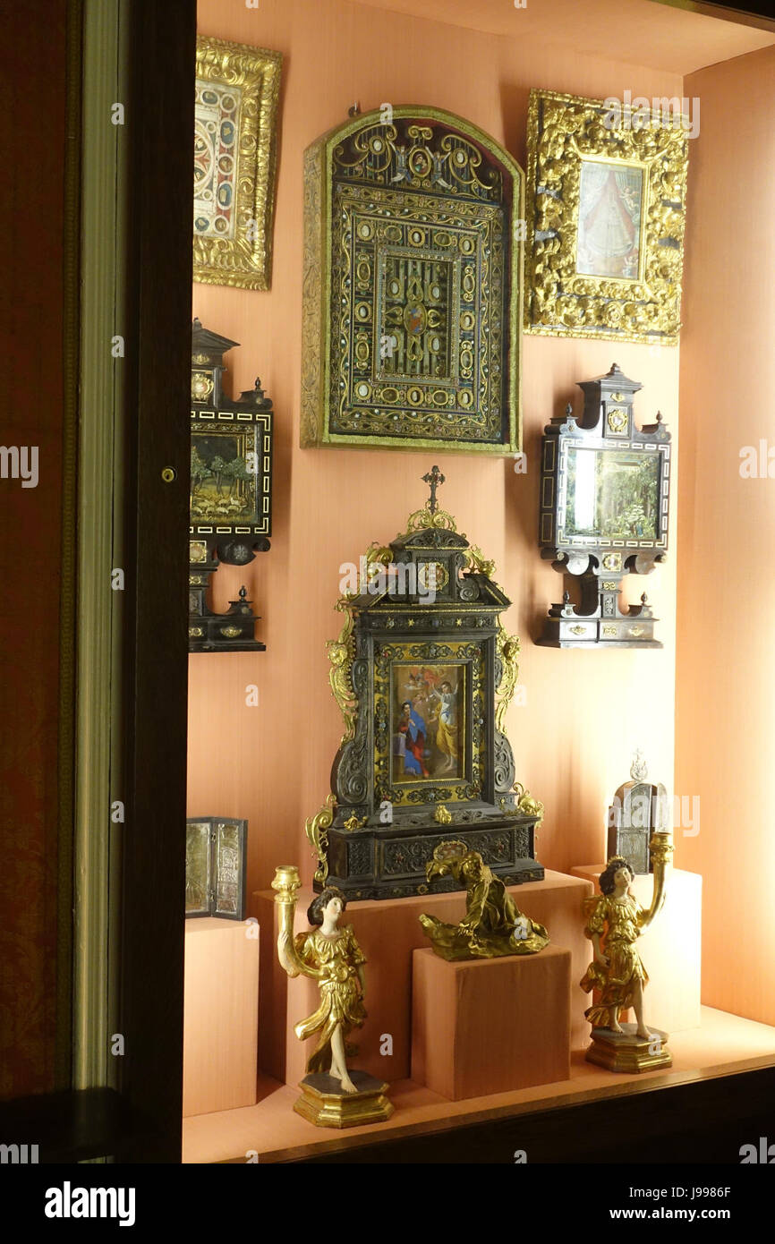 Présenter avec des reliefs et sculptures, l'Espagne et l'Italie, années 1600 ANNONCE Museo Nacional de Artes Decorativas Madrid, Espagne DSC07924 Banque D'Images