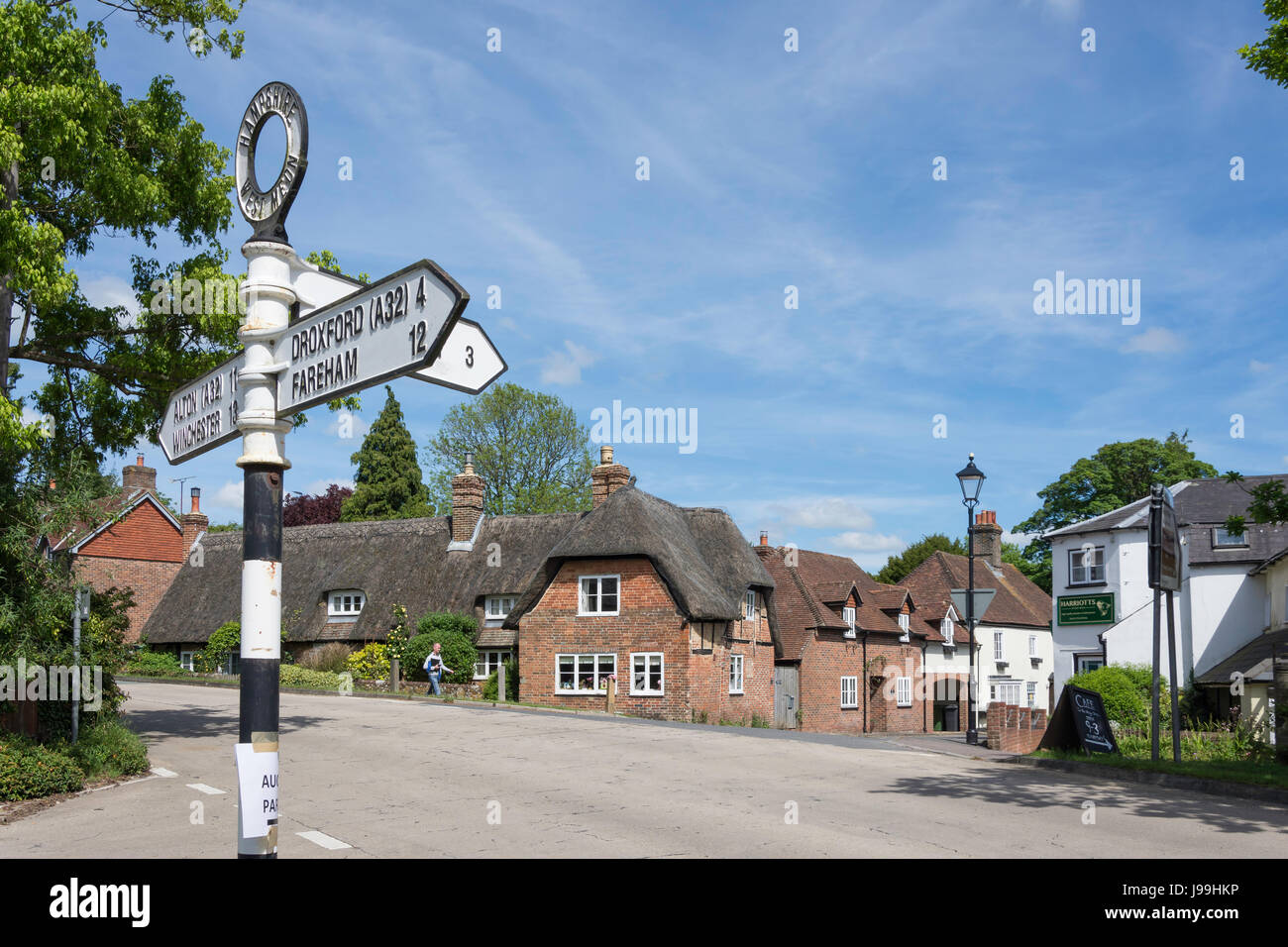 High Street, West Meon, Hampshire, Angleterre, Royaume-Uni Banque D'Images