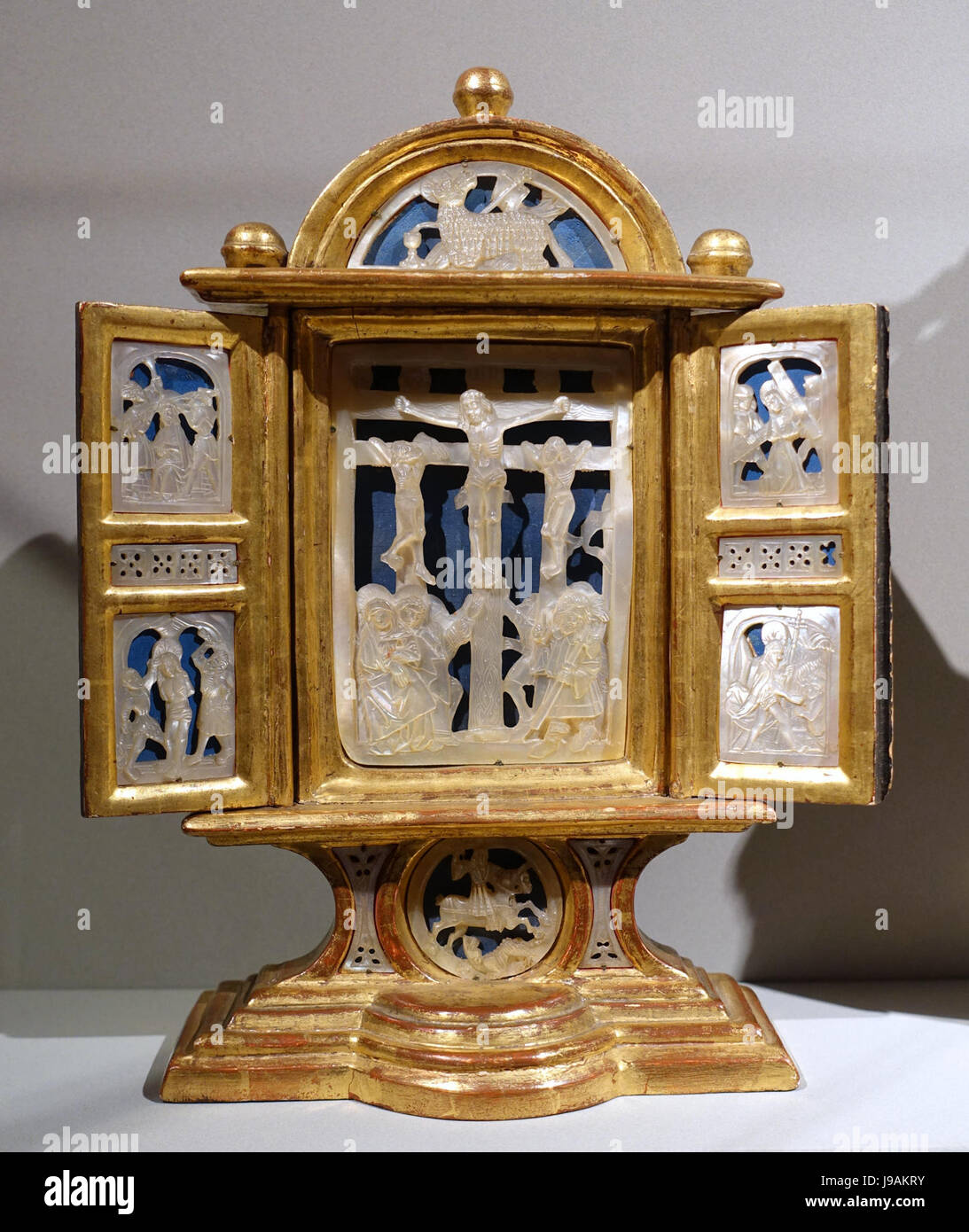 Triptyque avec des scènes de la Passion, probablement Augsburg, c. 1520, mère de Pearl avec bois Musée Bode DSC03649 Banque D'Images