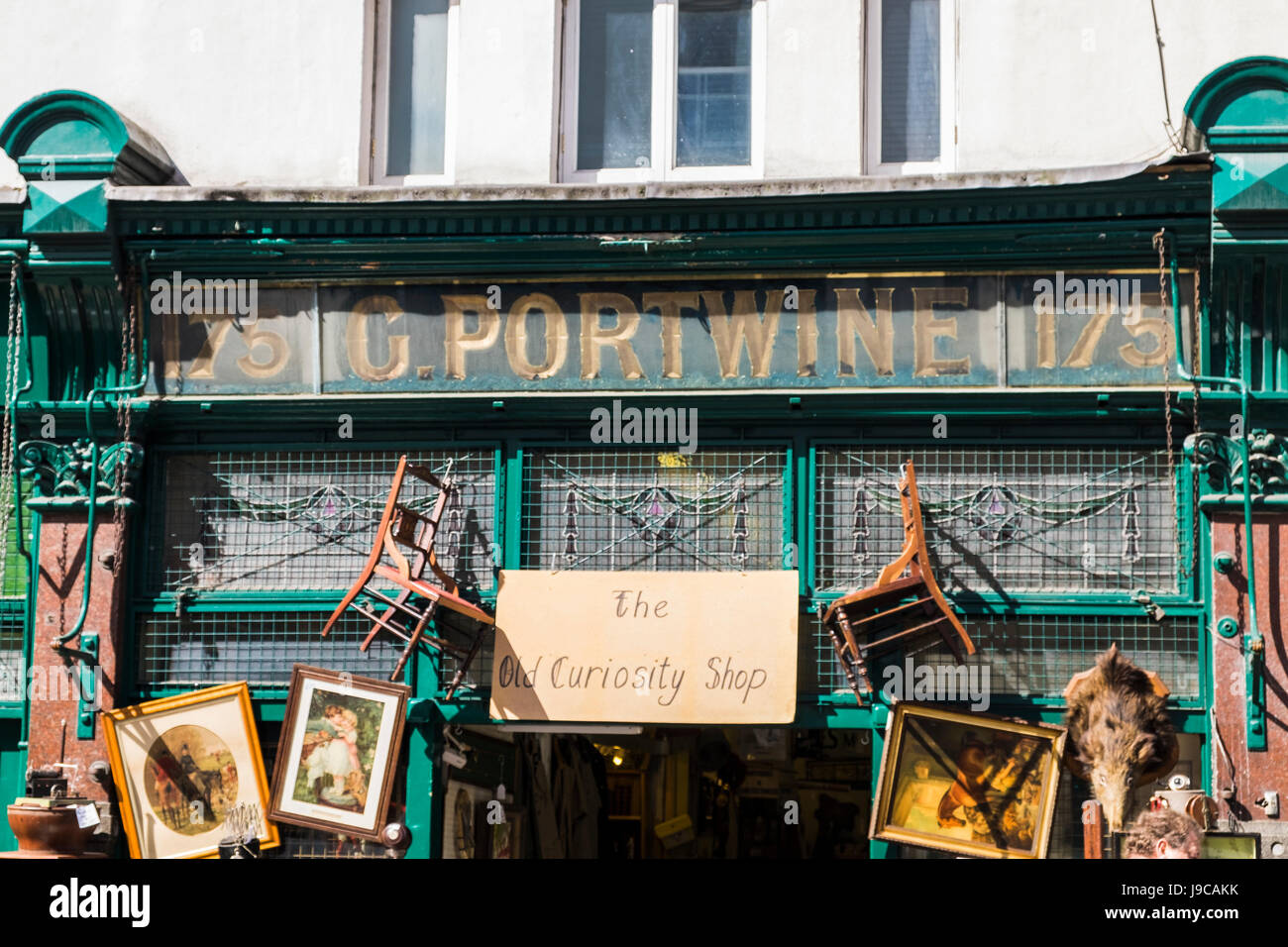 The Old Curiosity Shop sur Portobello Road, le Royal Borough de Kensington & Chelsea, London, Angleterre, Royaume-Uni Banque D'Images