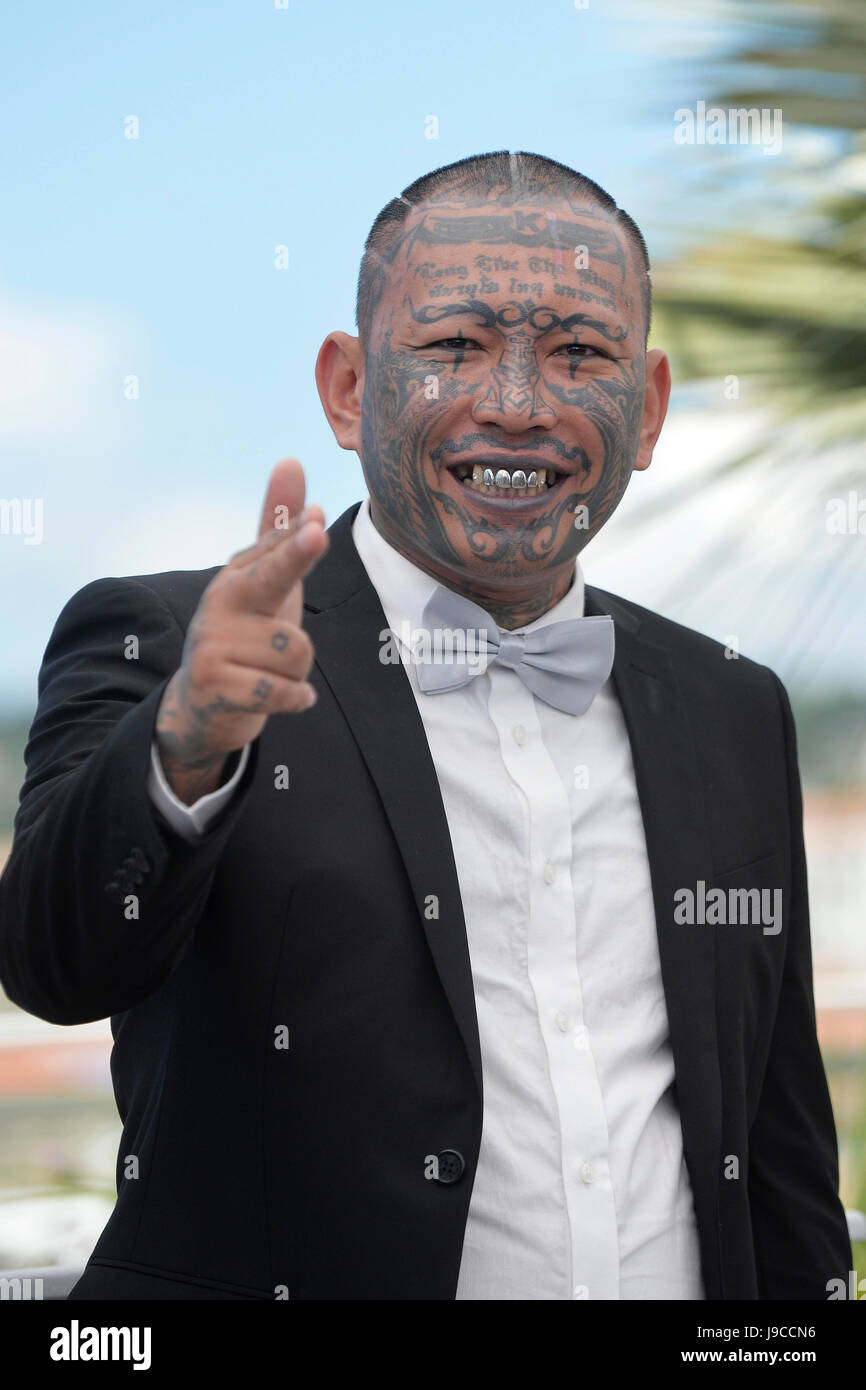 70e édition du Festival du Film de Cannes : l'acteur Panya Yimumphai, ici pour la promotion du film 'une prière avant l'aube' (2017/05/19) Banque D'Images