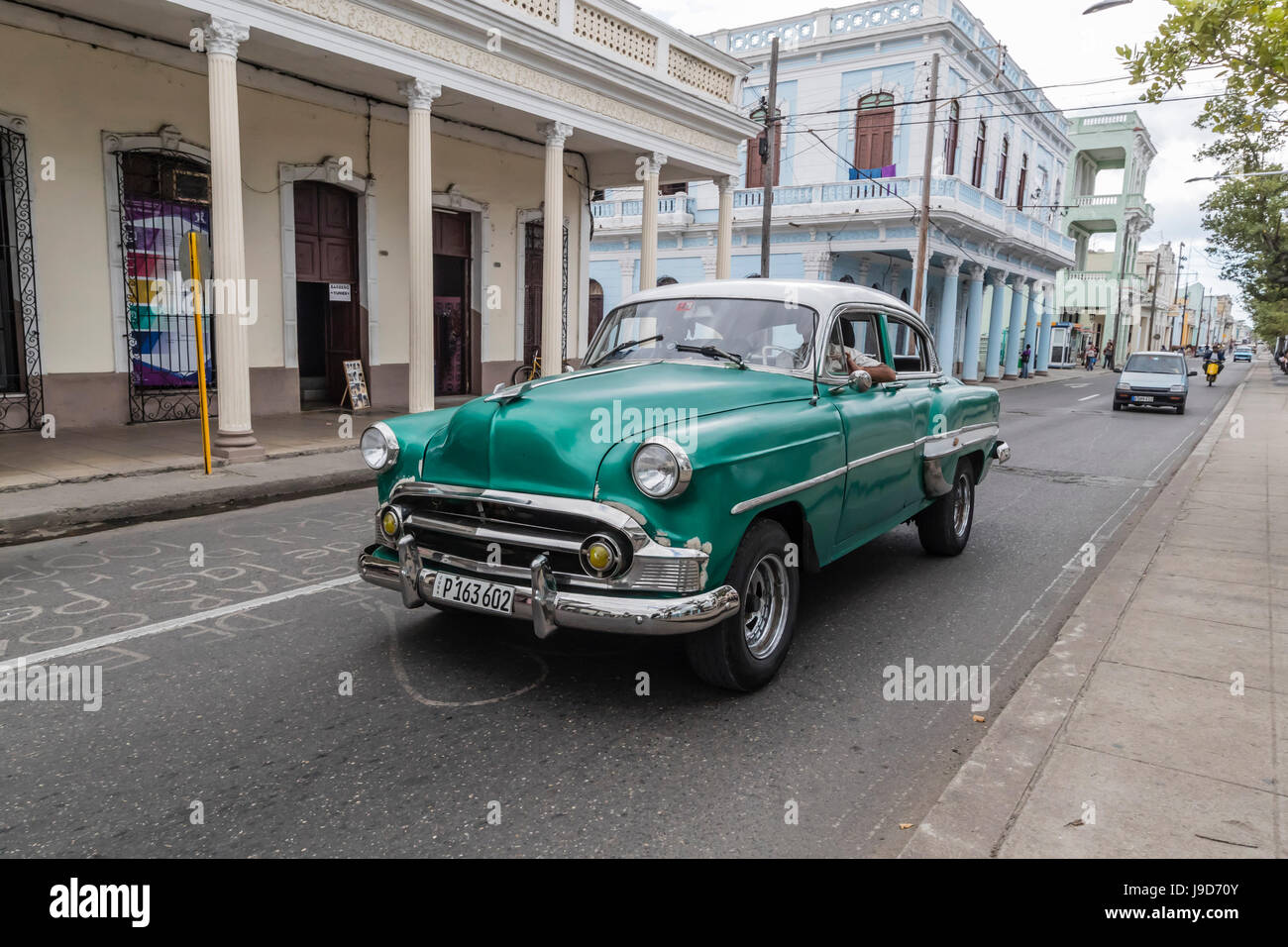 Classic 1950 Chevrolet Bel Air Taxi, connu localement comme almendrones dans la ville de Cienfuegos, Cuba, Antilles, Caraïbes Banque D'Images