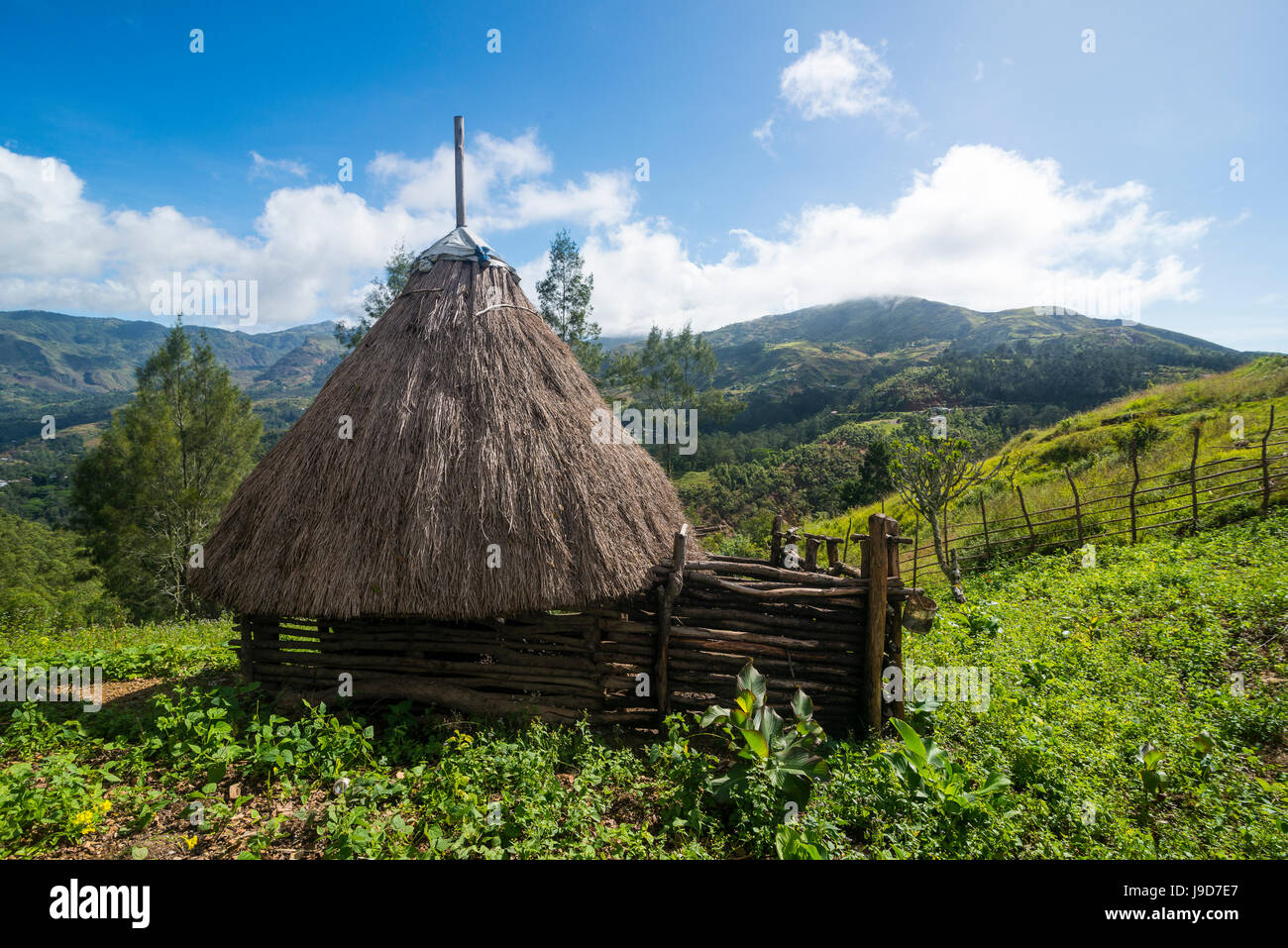 Maison traditionnelle dans les montagnes, Maubisse, au Timor oriental, en Asie du Sud-Est, l'Asie Banque D'Images