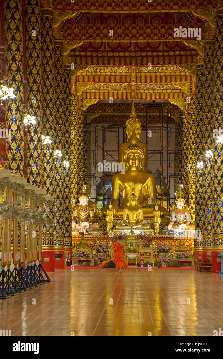 Moine bouddhiste au Wat Suan Dok à chiang mai Thaïlande Banque D'Images