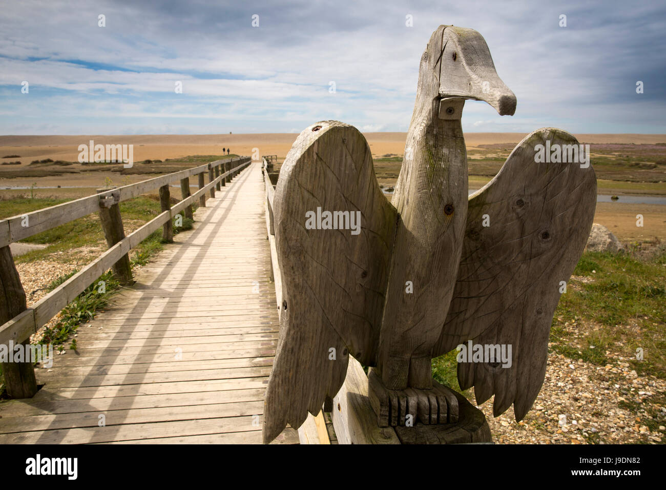 Royaume-uni l'Angleterre, dans le Dorset, Portland, plage de Chesil Fondation Fine sculpture d'oiseaux Centre au pont sur la flotte Banque D'Images