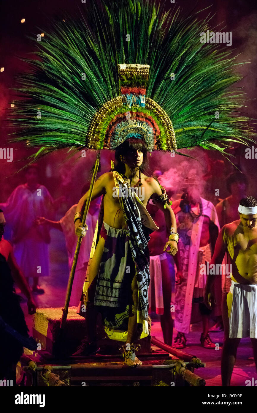 Stock Photo - musiciens en costume de la musique traditionnelle à Xcaret Mexico Espectacular dîner spectacle au parc à thème écologique Xcaret Riviera, Ma Banque D'Images