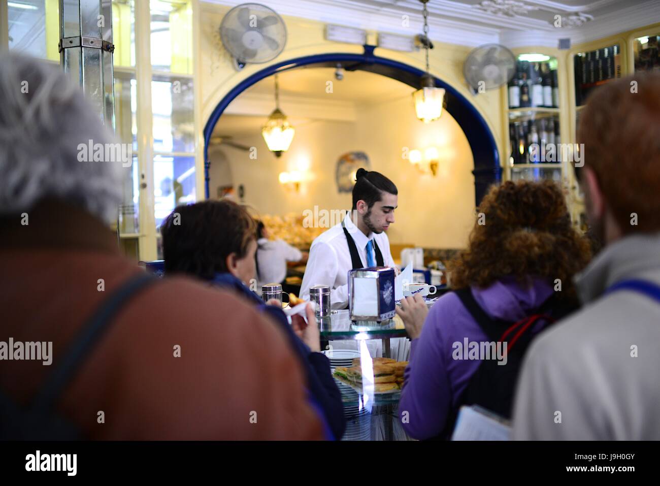 Café-pâtisserie Pastéis de Belém à Lisbonne, ce qui rend l'original à la suite d'une recette secrète et ancienne de l'Mosteiro dos Jerónimos (Jerónimos Monaster Banque D'Images