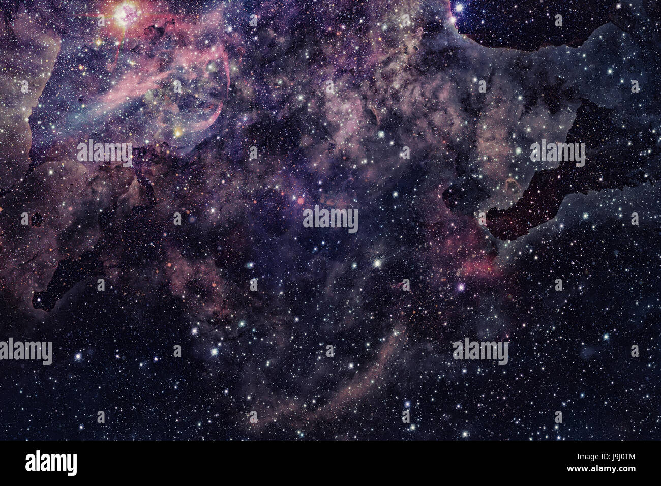 Univers rempli d'étoiles, galaxies et nébuleuses. Banque D'Images