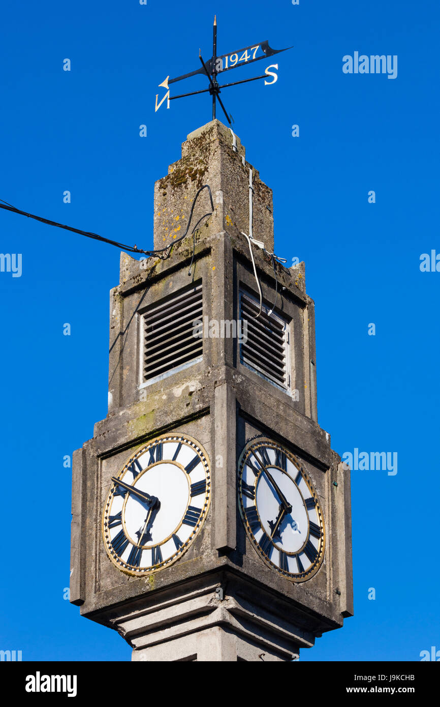 L'Irlande, dans le comté de Mayo, Westport, l'horloge Banque D'Images