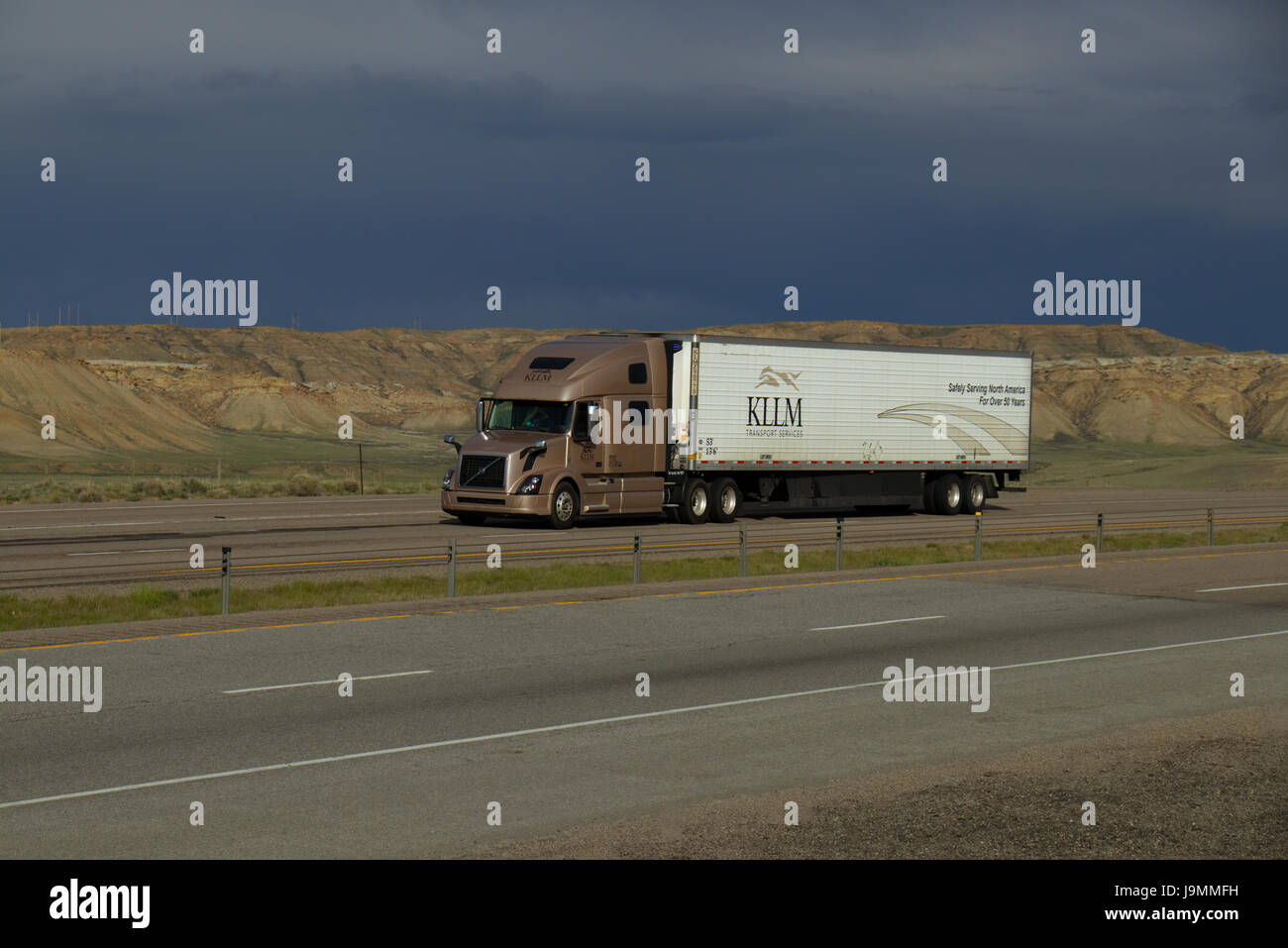 Motorway road transport volvo Banque de photographies et d’images à