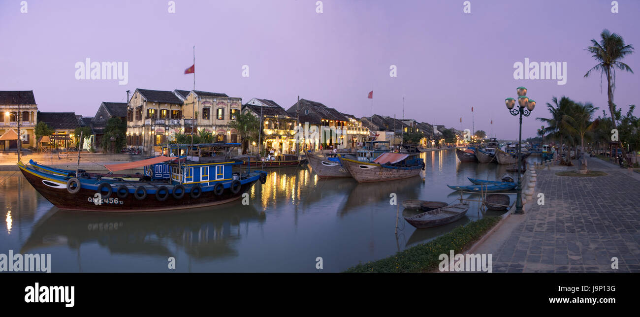 Vietnam, Hanoi,ville,vue,bateaux,soirée, Banque D'Images