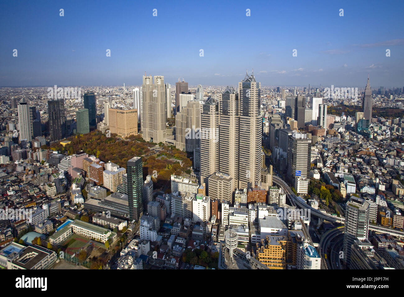 Le Japon,Tokyo, Shinjuku District,Côté ouest,Central Park, vue sur la ville, Banque D'Images