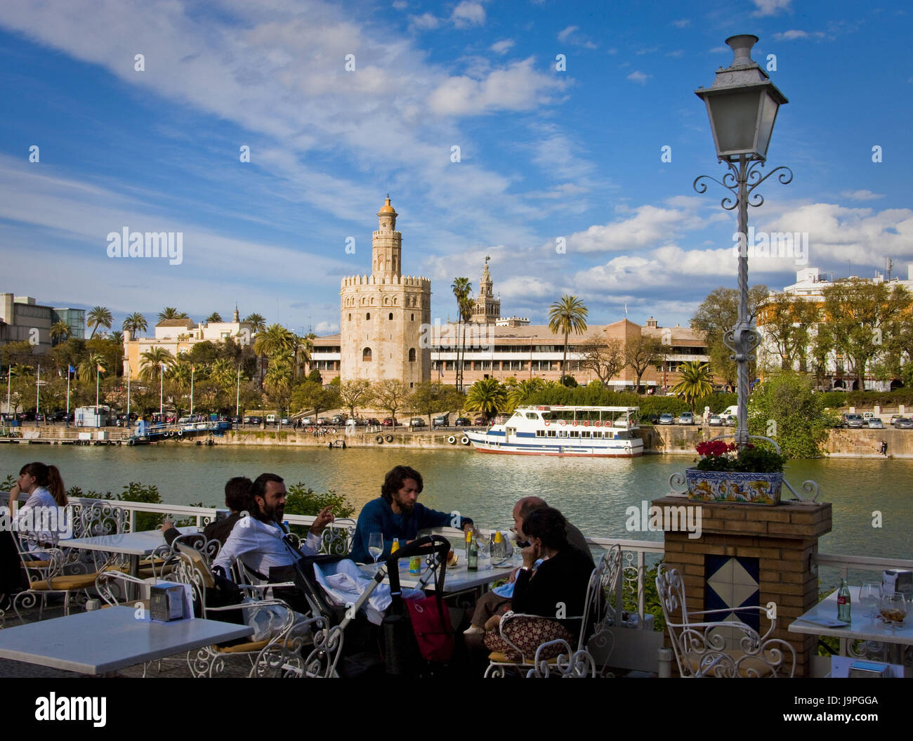 Espagne, Andalousie, Séville,restaurant,vous,Torre del Oro, Banque D'Images