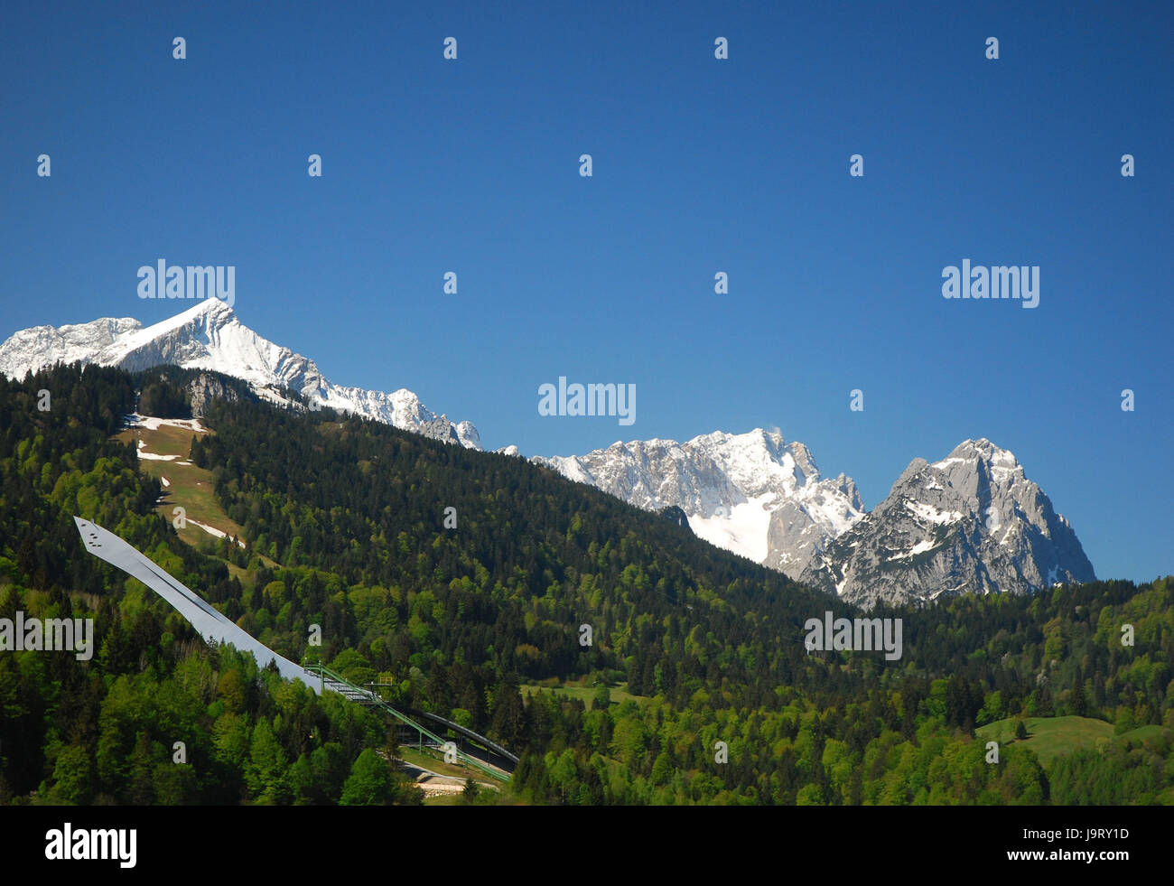 Allemagne, Bavière Garmisch-Partenkirchen,Werdenfels,plage,Wetterstein, saut à ski, saut à ski Banque D'Images