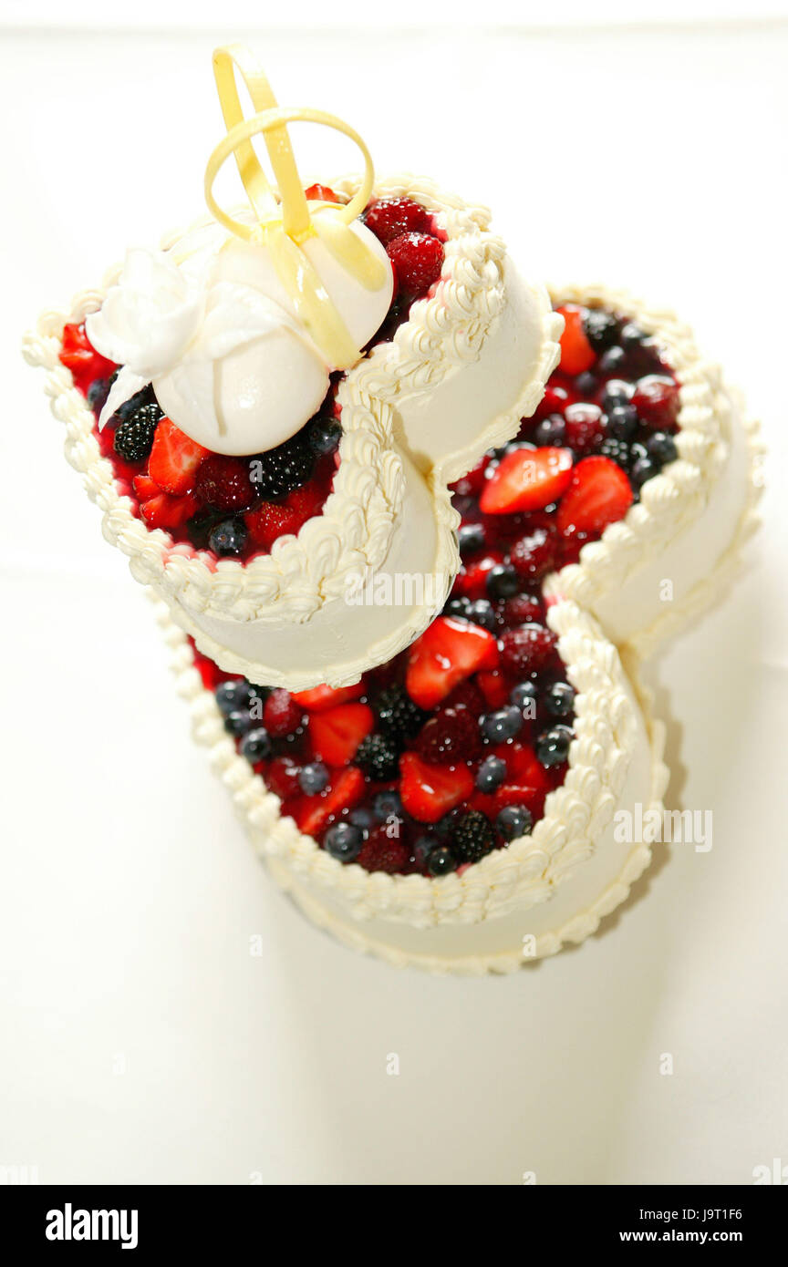 Gateau De Mariage En Forme De Coeur Photo Stock Alamy