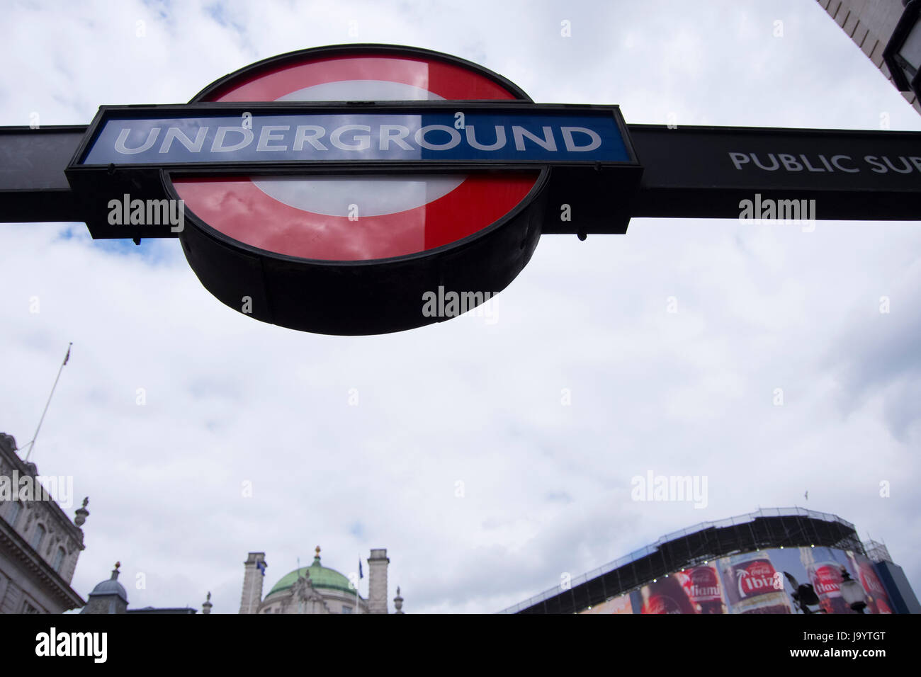 Vues dans et autour de Piccadilly Circus à Londres Banque D'Images