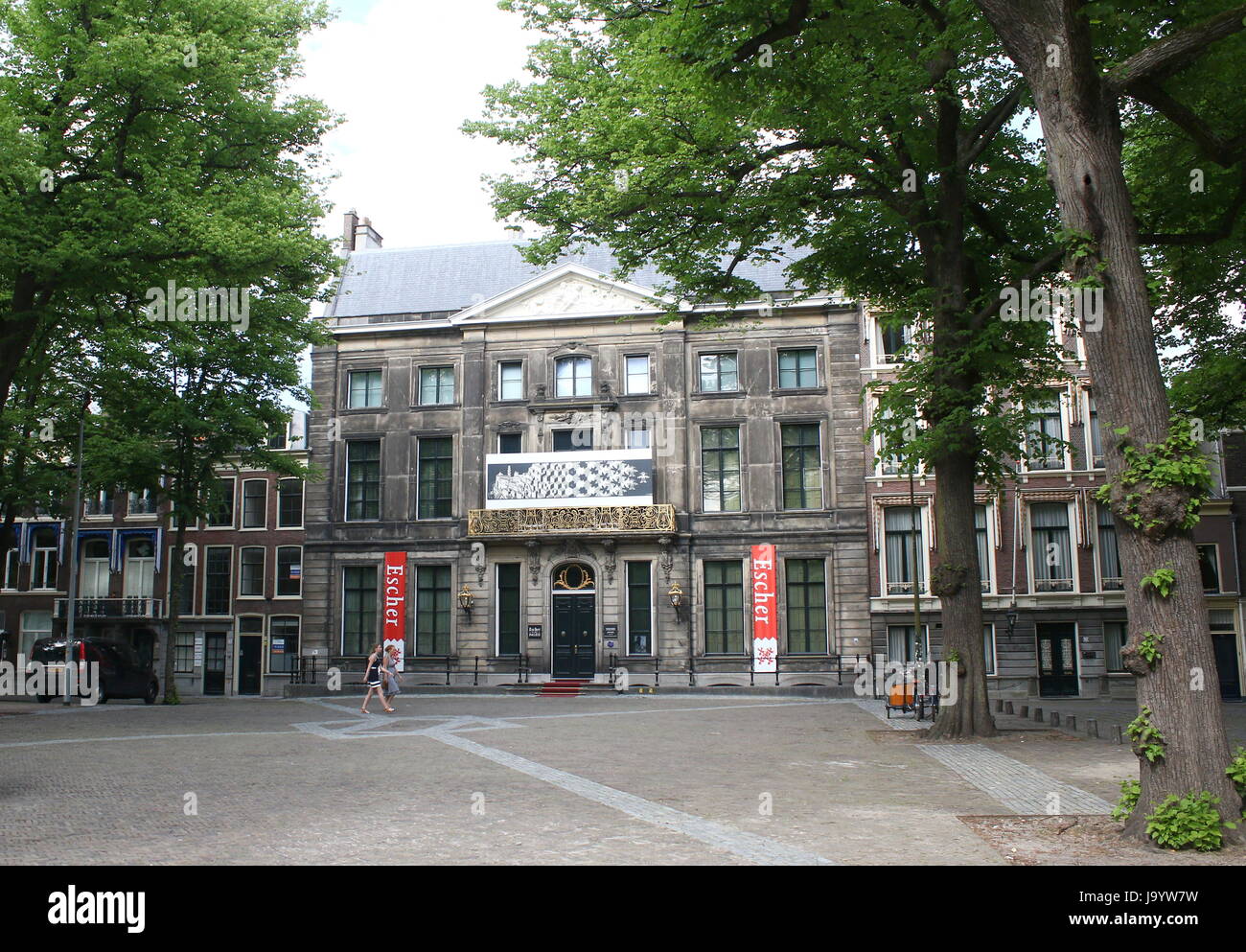 Milieu du 18e siècle Lange Voorhout Palace, La Haye (Den Haag), Pays-Bas.  Maintenant un musée avec une exposition permanente M.C. Escher Photo Stock  - Alamy