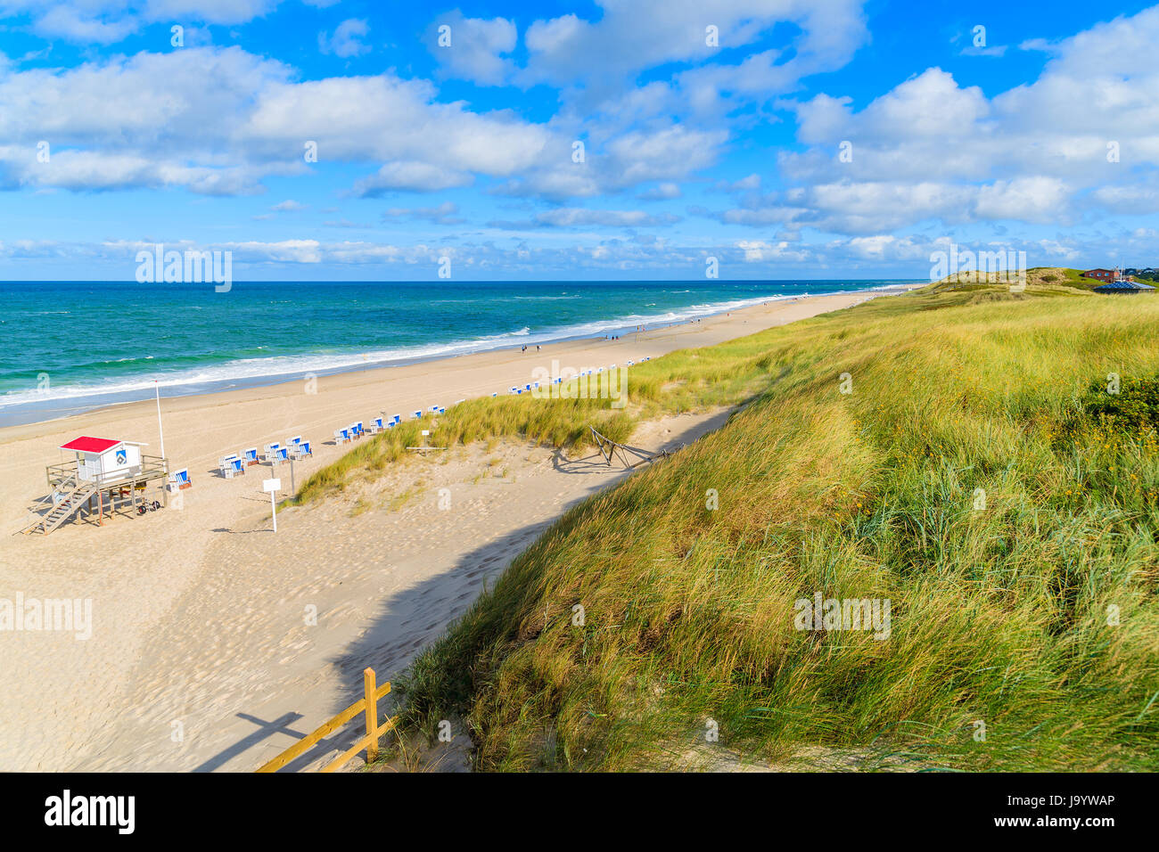 Vue de la plage de Westerland sur l'île de Sylt village, Mer du Nord, Allemagne Banque D'Images