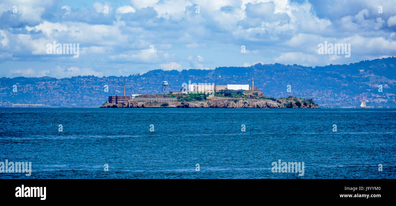 L'île d'Alcatraz et la prison à San Francisco - SAN FRANCISCO - CALIFORNIE - 18 AVRIL 2017 Banque D'Images
