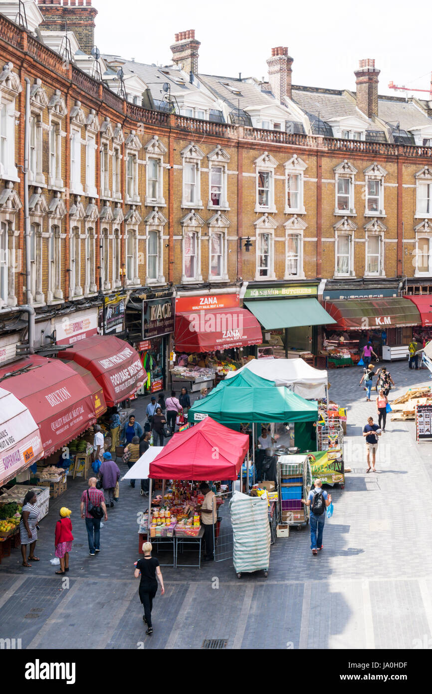 Electric Avenue à Brixton, dans le sud de Londres. Banque D'Images