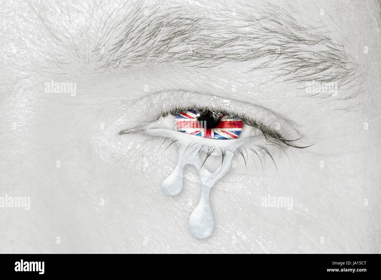 Pleurer oeil avec pavillon britannique Banque D'Images