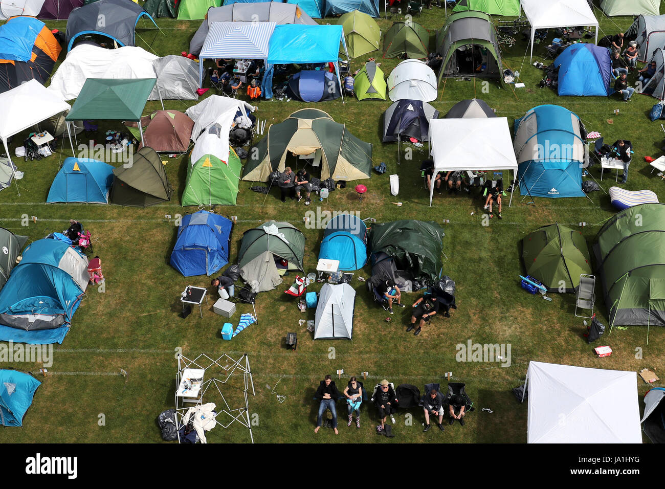 Nuremberg, Allemagne. 4 juin, 2017. Vue sur le camping au Rock im Park  music festival à Nuremberg, Allemagne, 4 juin 2017. Photo : Daniel  Karmann/dpa/Alamy Live News Photo Stock - Alamy