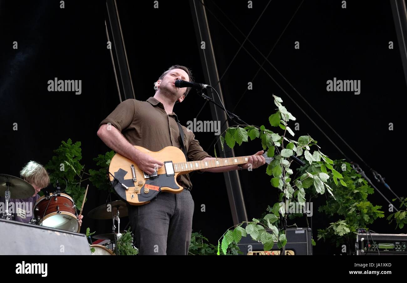 Jan Scott Wilkinson vocaliste avec British Sea Power aka BSP à Southampton Common People festival, 28 mai 2017 Banque D'Images