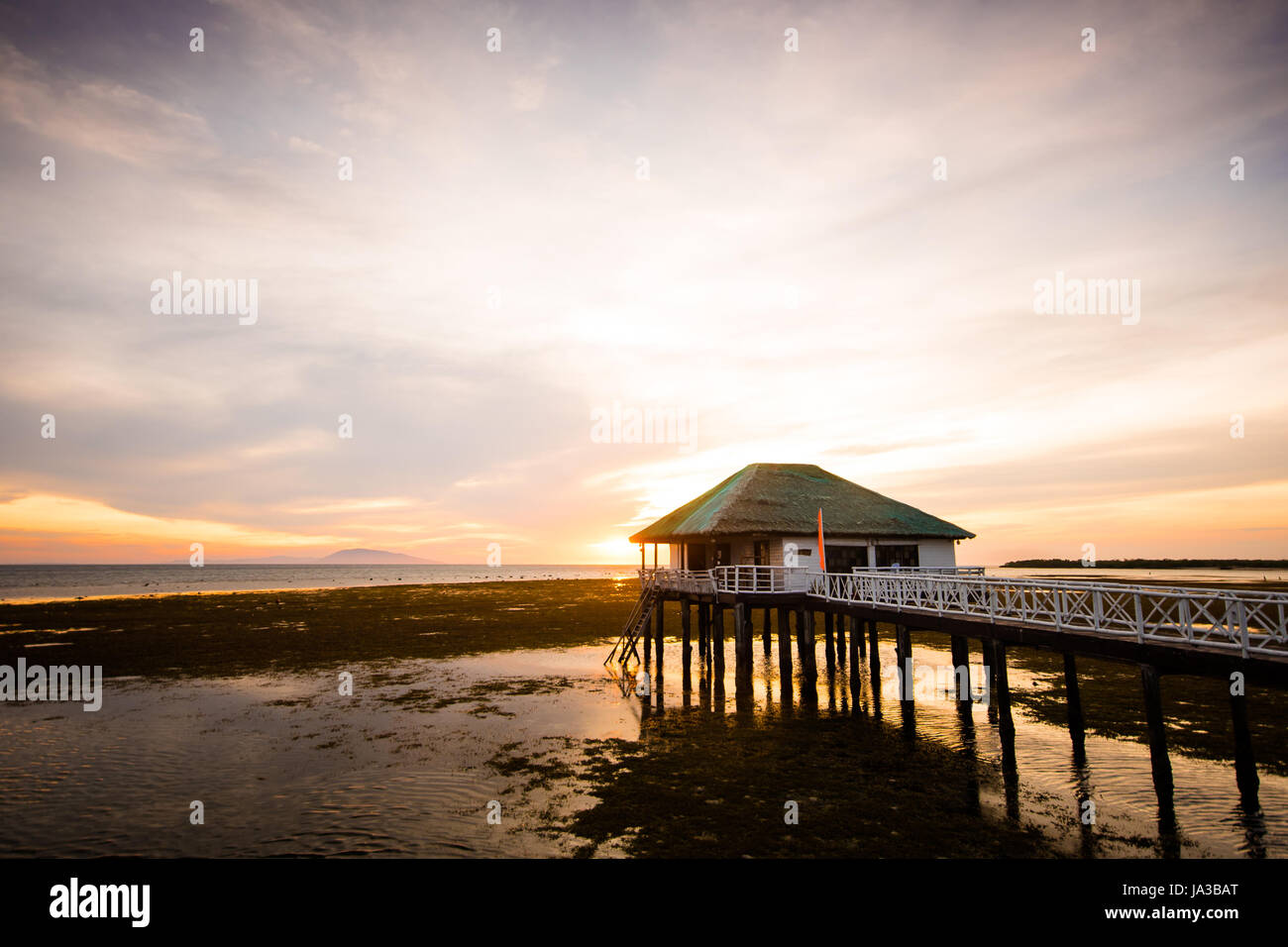 Maison de plage de détente à Calatagan, Batangas Banque D'Images