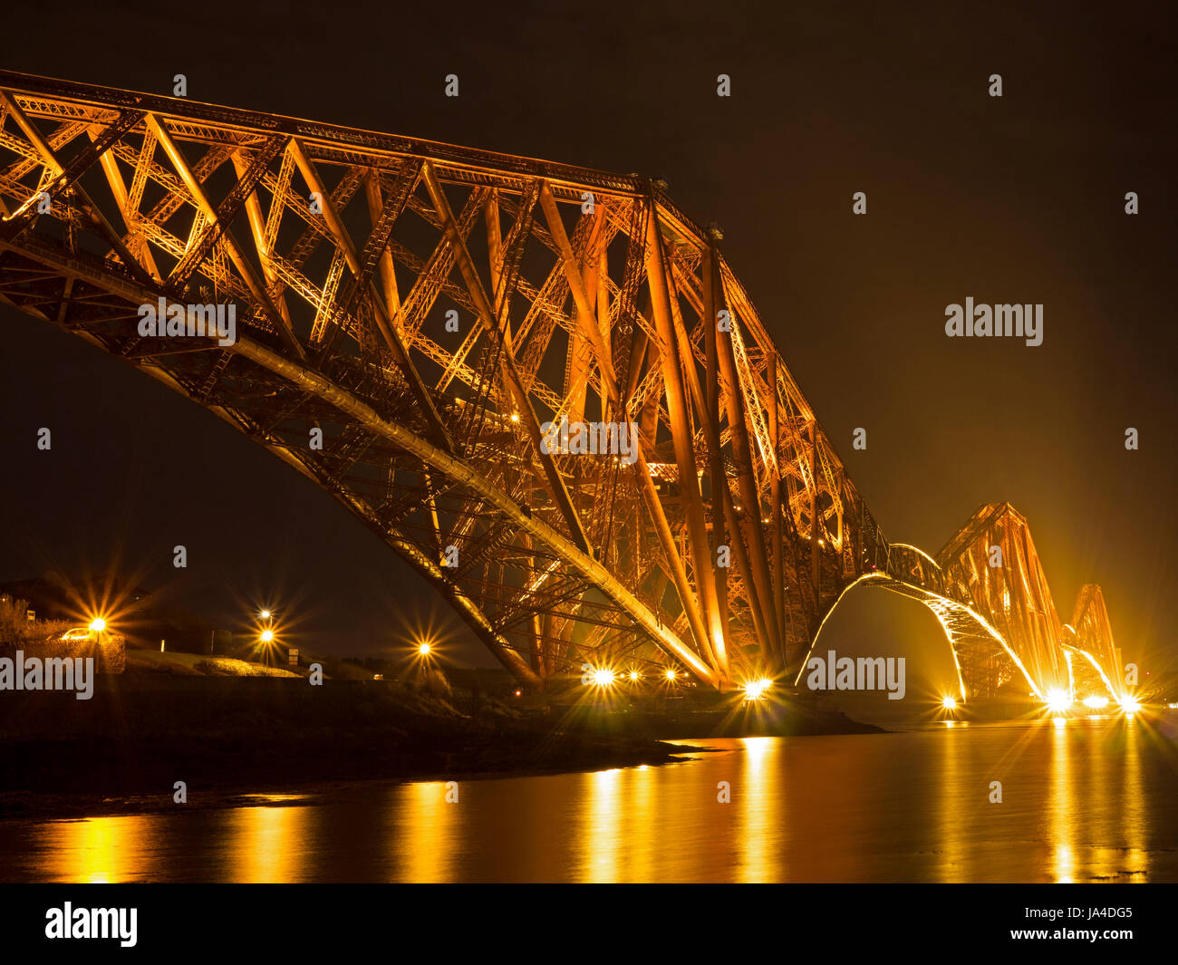 Suite Bridge at night Banque D'Images