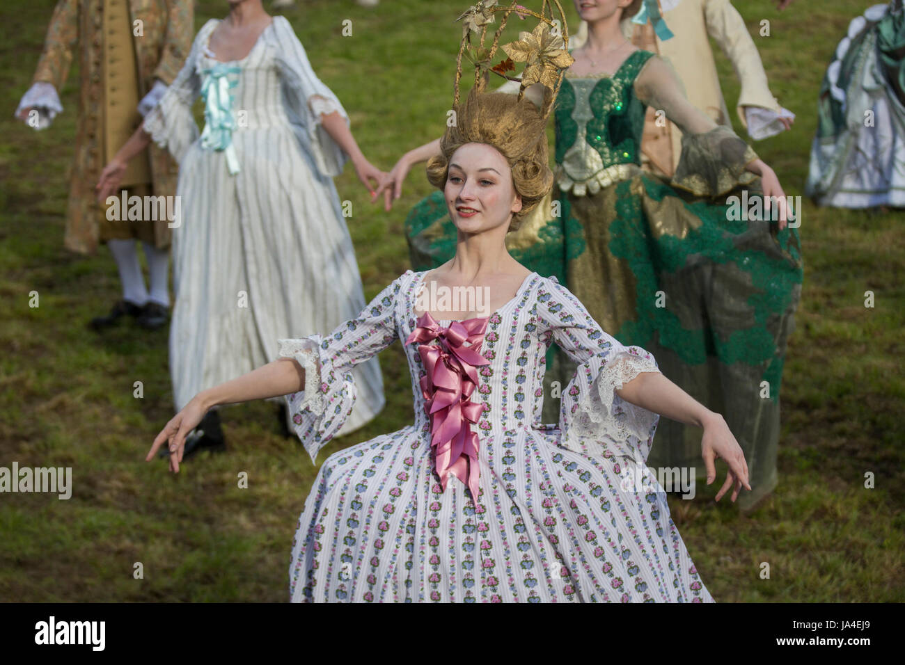 Reconstruction de la balle impériale du milieu du 18ème siècle sous le règne de l'impératrice Catherine II dans le parc Tsaritsyno à Moscou, Russie Banque D'Images