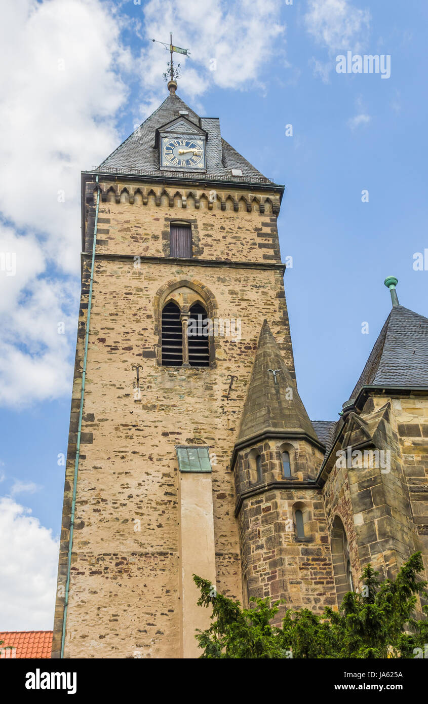 Tour de l'église Saint Bonifatius Münster à Hameln, Allemagne Banque D'Images