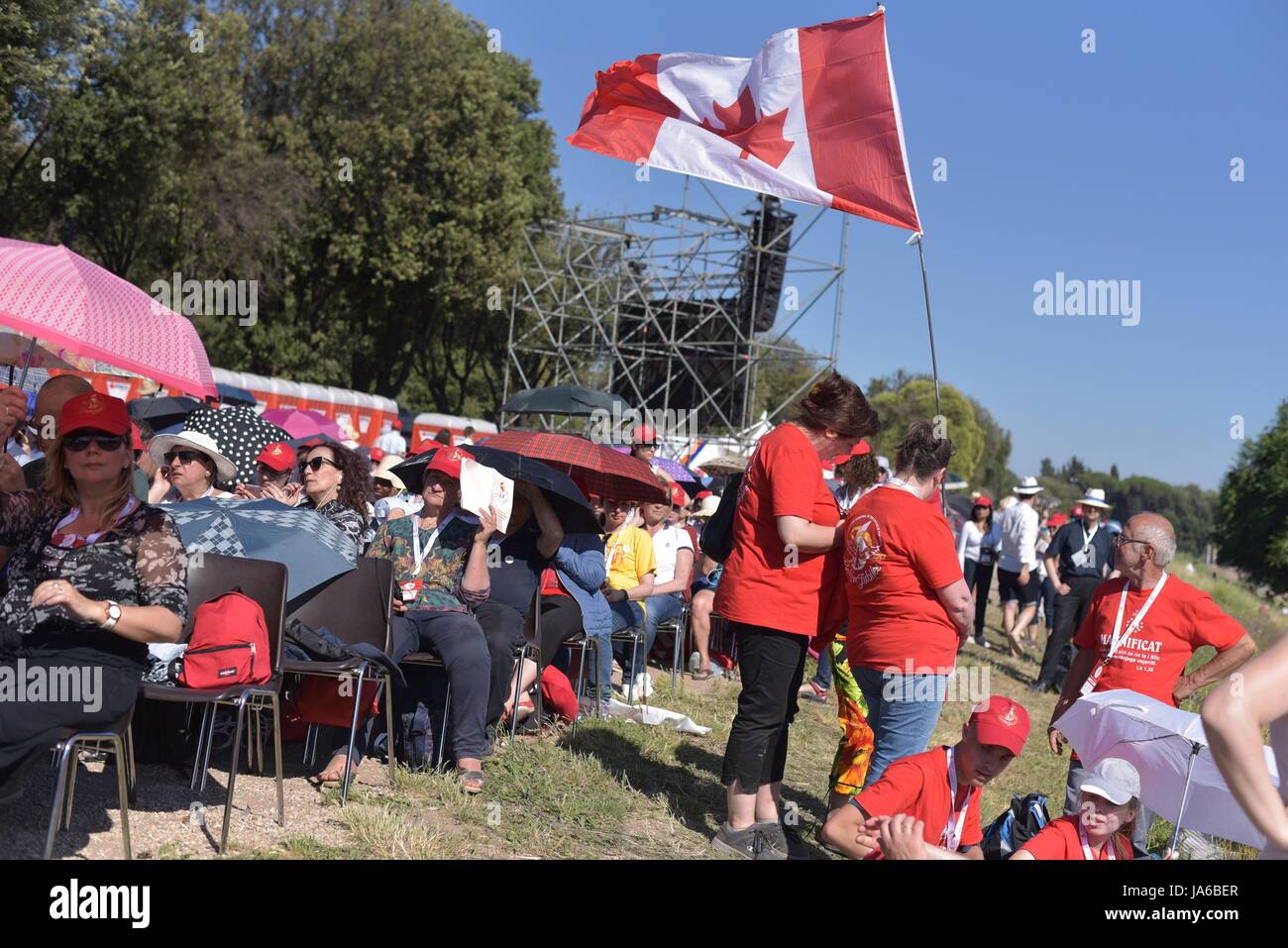 Roma, Italie. 06Th Juin, 2017. Moments de Jubilé du Renouveau Charismatique Catholique lors de veillée avec le Pape à la Circo Massimo. Credit : Paola Visone/Pacific Press/Alamy Live News Banque D'Images